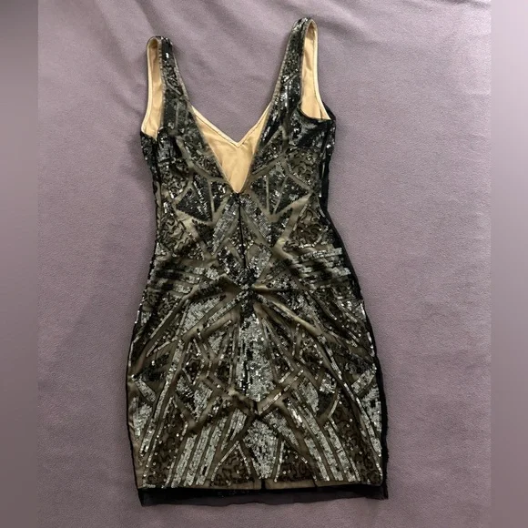 Stunning BEBE Sequin Dress. Size 2. - Picture 2 of 3